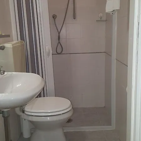 Hotel La Di Gioele 3*